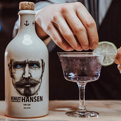 KNUT HANSEN gin 0.7 L 42% alc. kopen? €40.95 bij Ginsonline